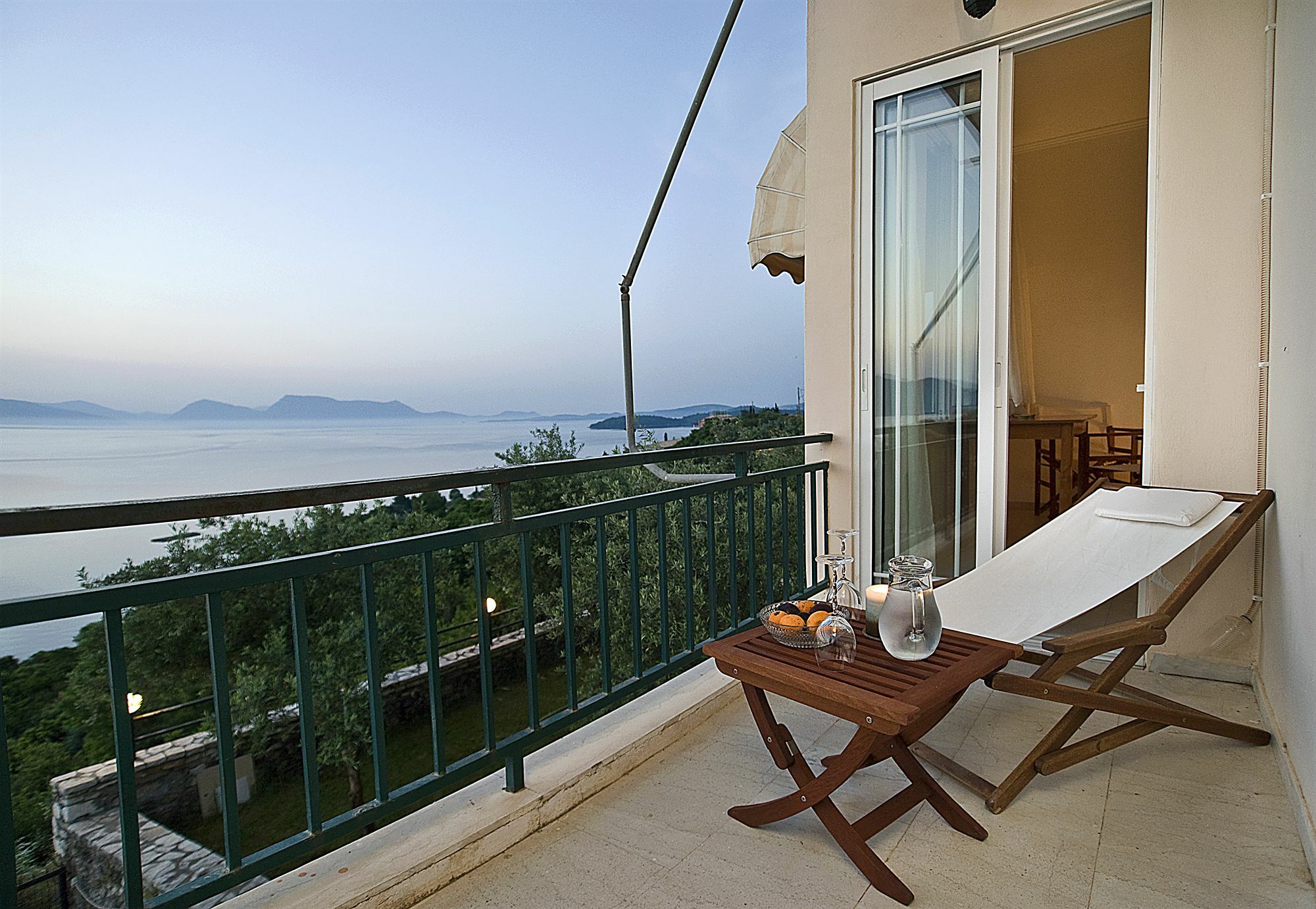Villa Magemenou นิเกียนา ภายนอก รูปภาพ